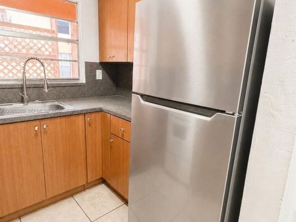 6850 W 14th Ct, Unit C04, Hialeah, FL 33014