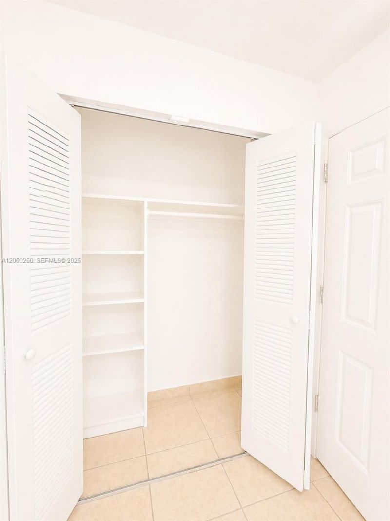 6850 W 14th Ct, Unit C04, Hialeah, FL 33014 Photo