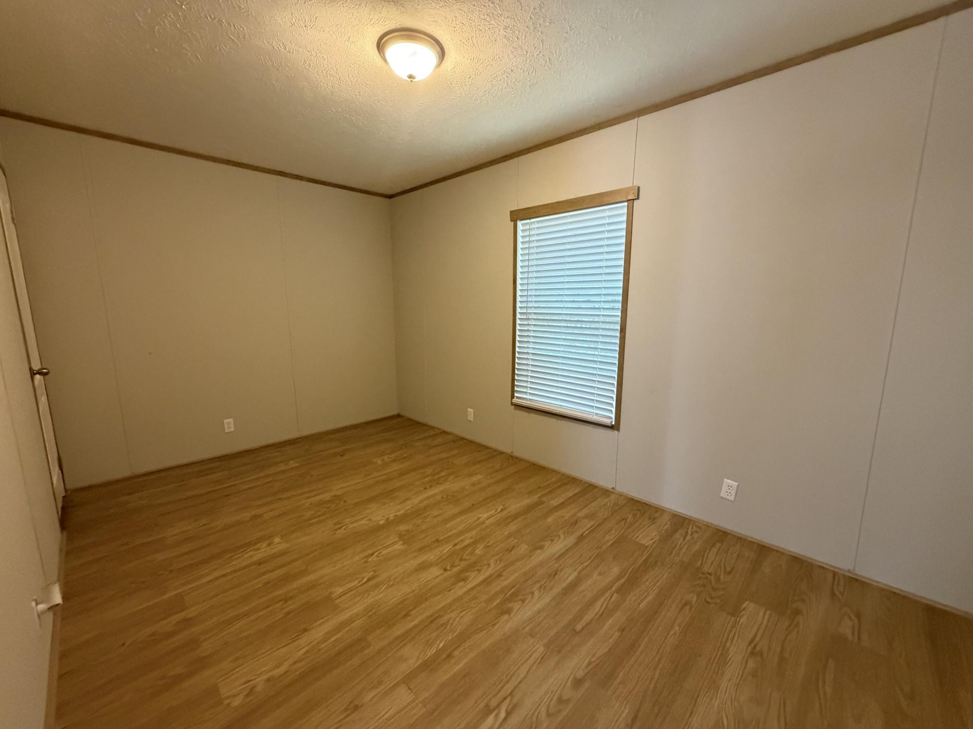4080 Coburg Lane Photo 17
