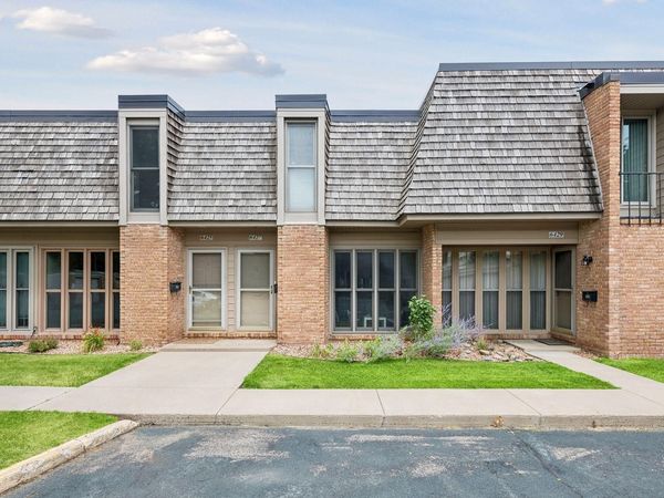 6427 Barrie Road, Edina, MN 55435