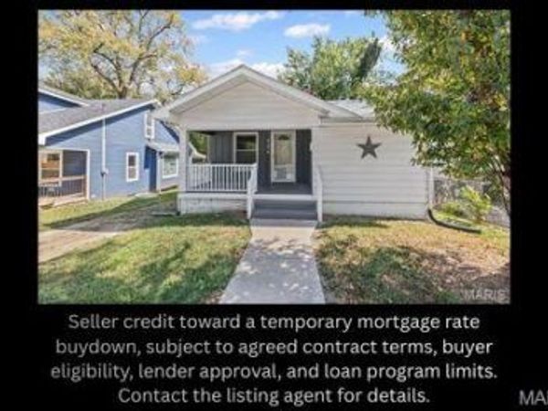725 Park Drive, Alton, IL 62002