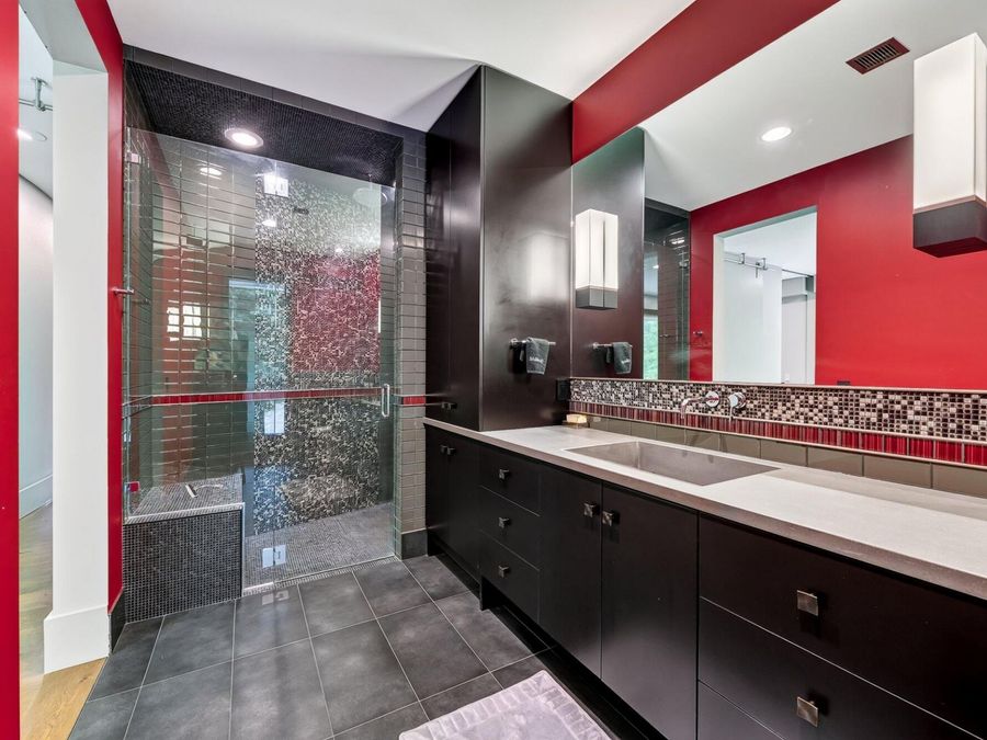 Property Image 93