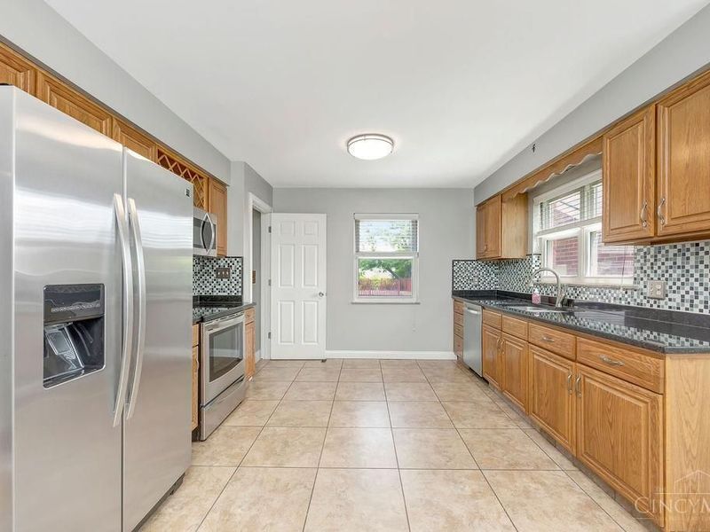 845 Mark Avenue, Hamilton, OH 45013 Photo 6