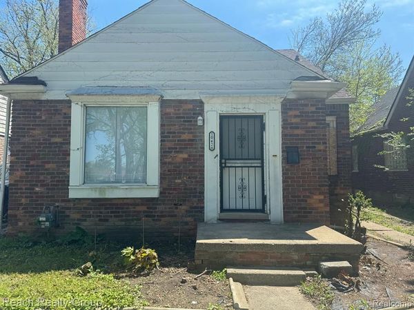 10420 LAKEPOINTE Street , Detroit, MI 48224