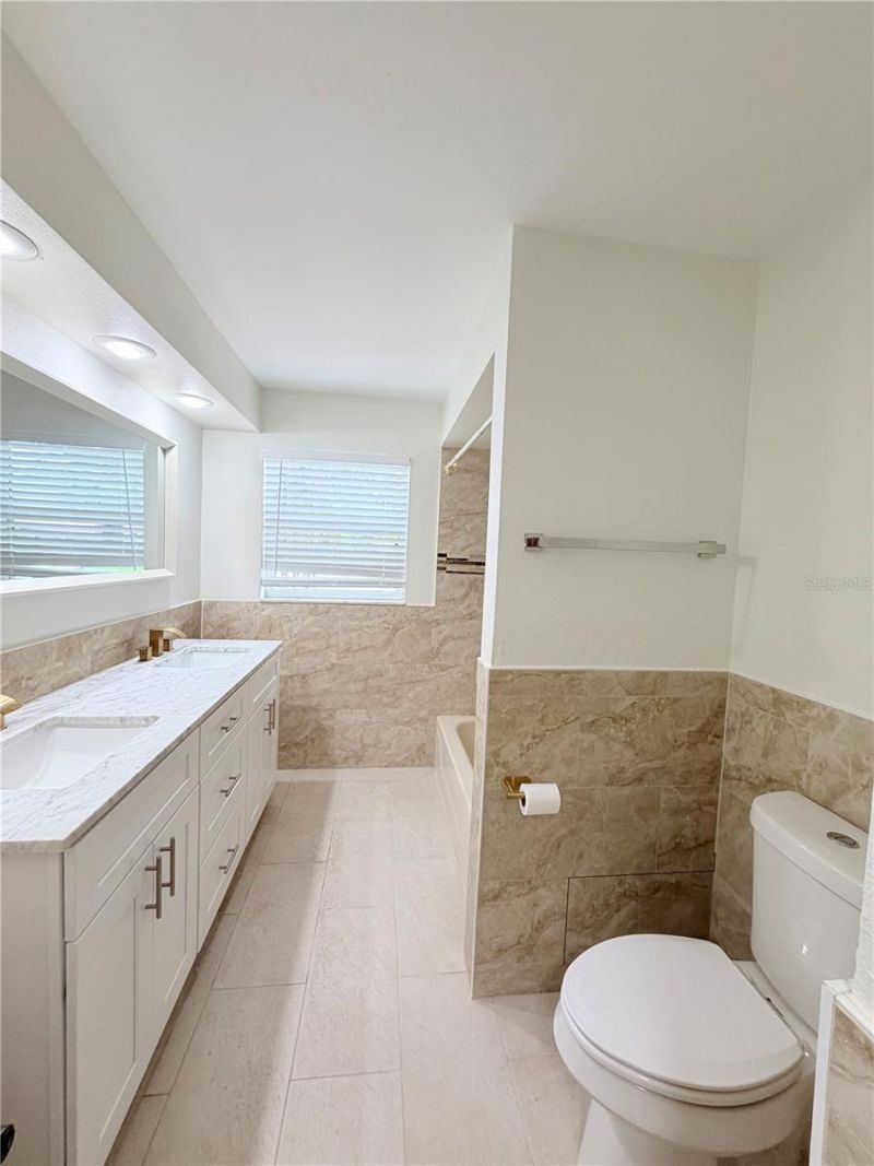 1827 Oklahoma Avenue Ne, Saint Petersburg, FL 33703 Photo