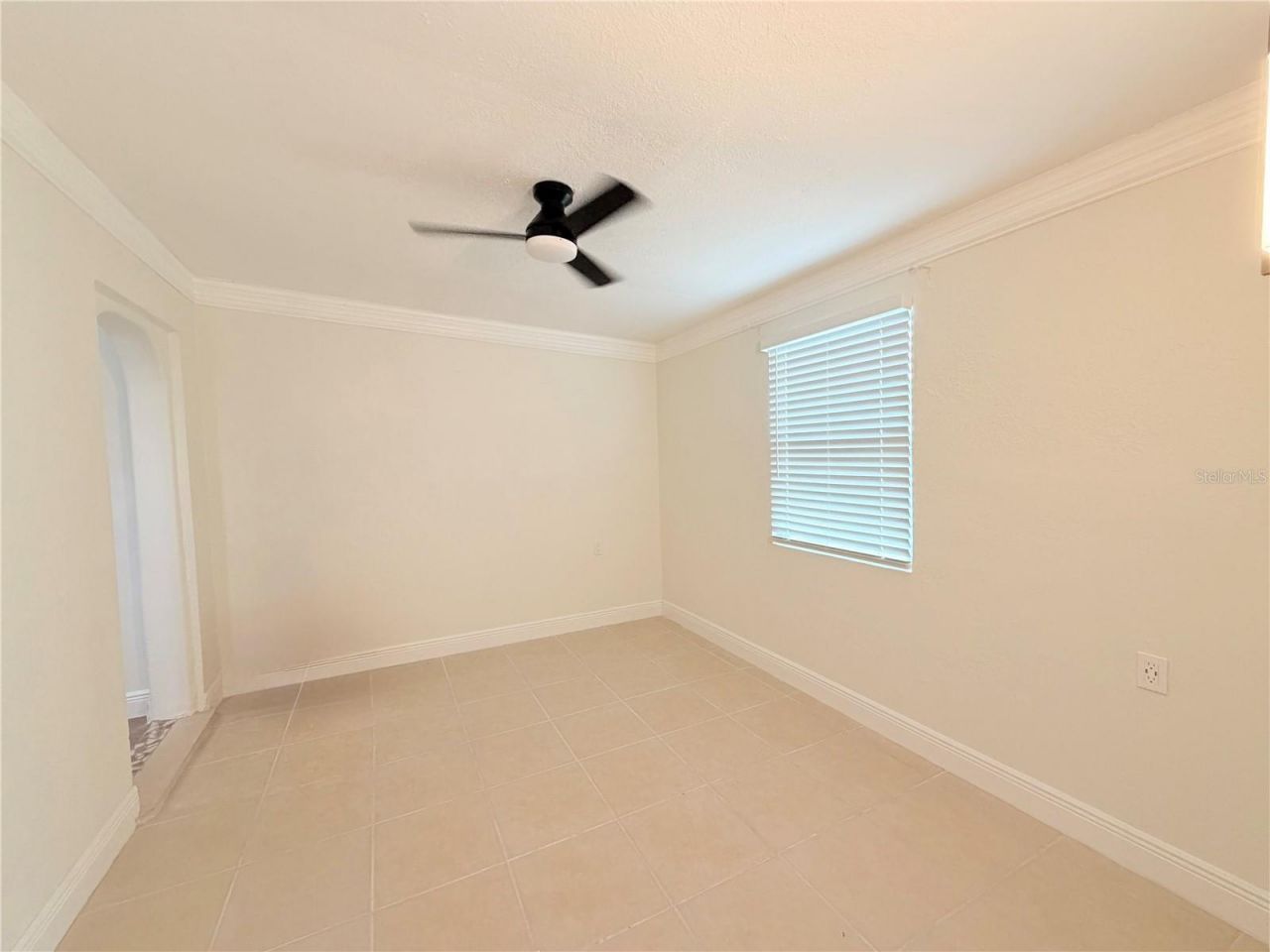 1827 Oklahoma Avenue Ne, Saint Petersburg, FL 33703 Photo