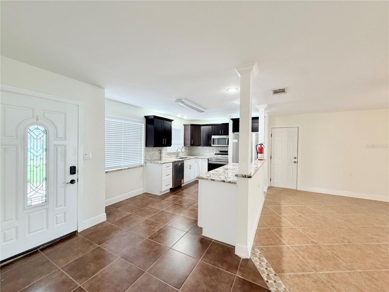 1827 Oklahoma Avenue Ne, Saint Petersburg, FL 33703 Photo