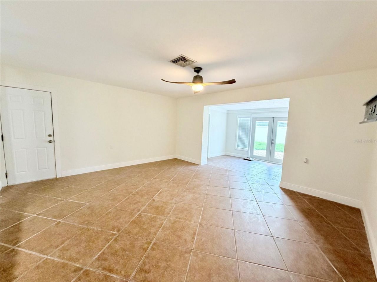 1827 Oklahoma Avenue Ne, Saint Petersburg, FL 33703 Photo