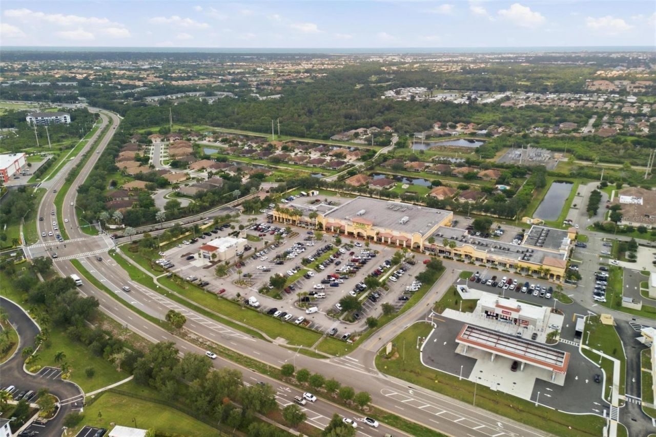 2199 Terracina Drive , Venice, FL 34292 Photo