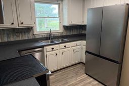 1114 Pinelake Dr photo 4