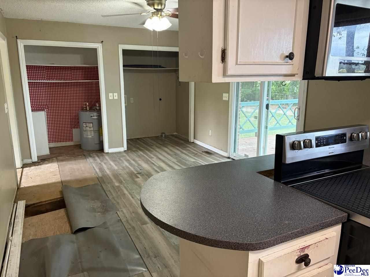 1114 Pinelake Dr Photo 5