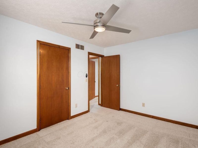 3925 Roxham Court, Columbus, OH 43230 Photo 28