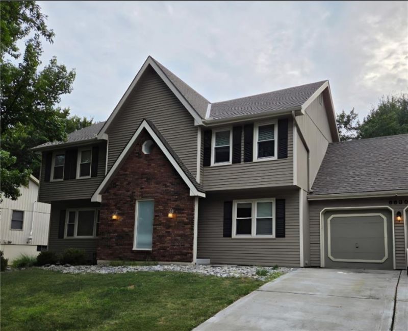 6630 N Anita Avenue, Kansas City, MO 64151 Main Photo