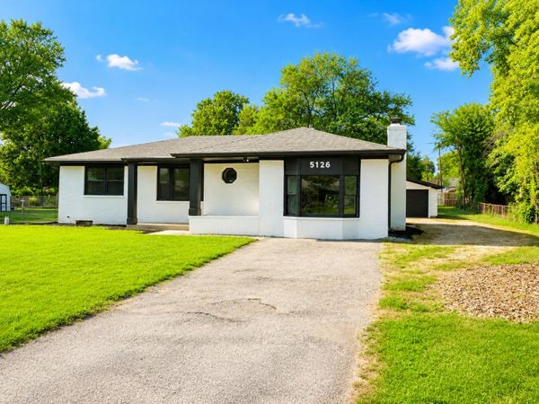 5126 Mount Pleasant Center Road , Greenwood, IN 46142