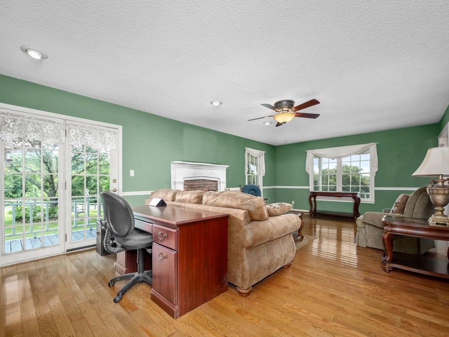 Property Image 32