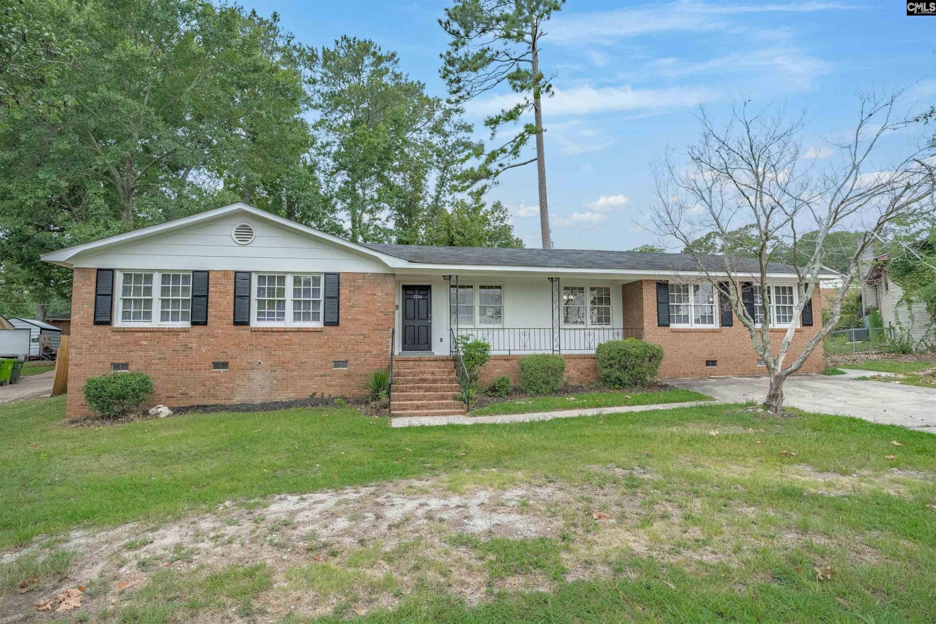 2104 Hillbeck Drive  Photo 4