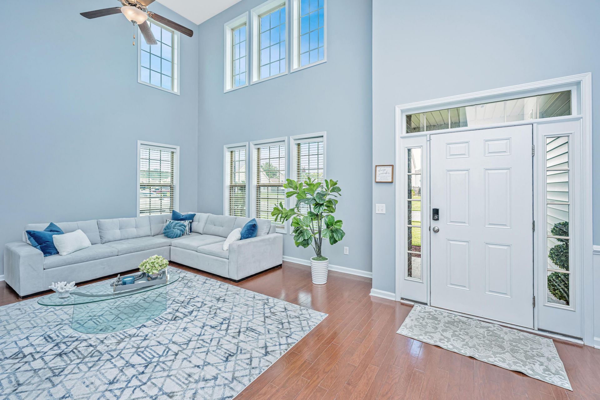 125 Carolina Wren Avenue Photo 4