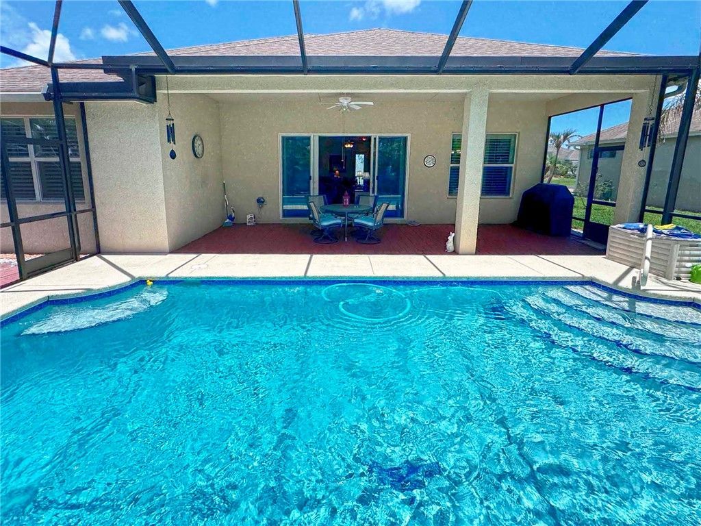 733 SW Fortunella Circle, Vero Beach, FL 32968 Photo