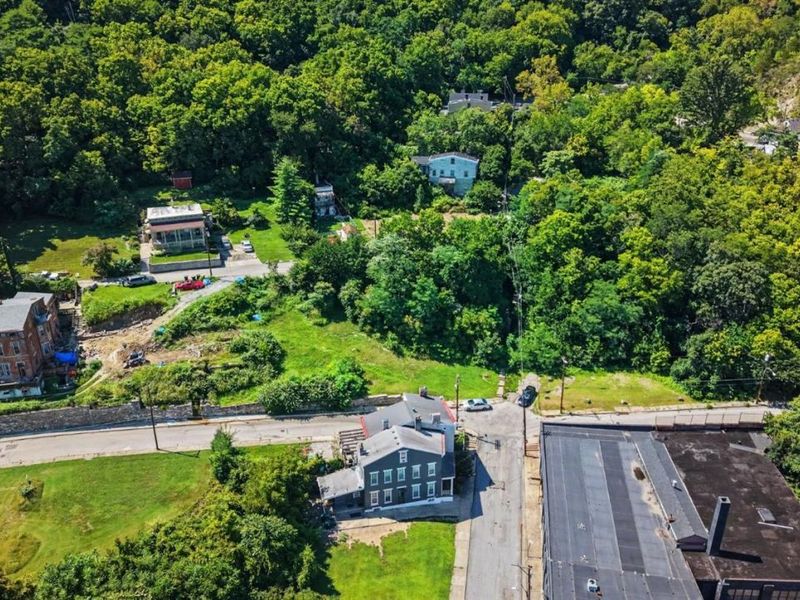 323 Mount Hope Avenue, Cincinnati, OH 45204 Photo 6