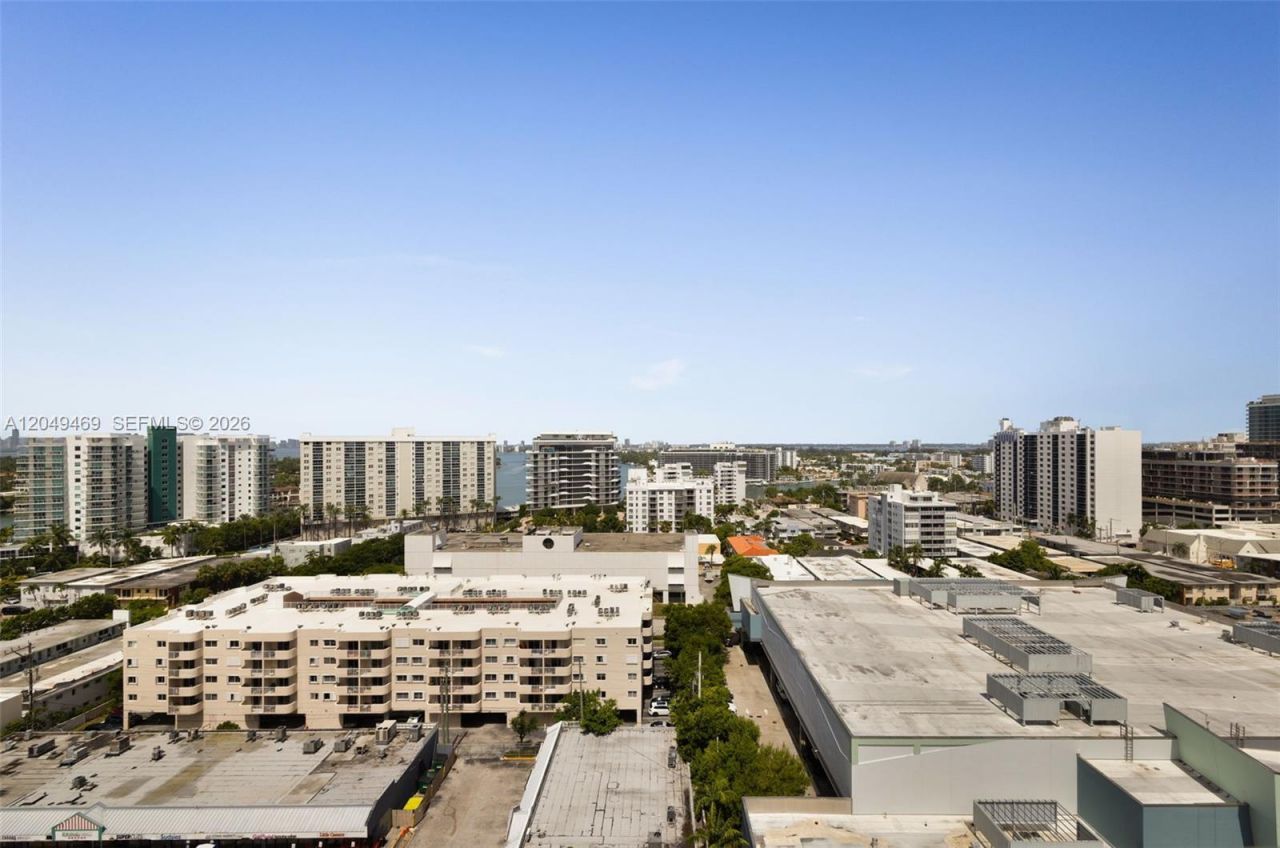 6799 Collins Ave , Unit 1402, Miami Beach, FL 33141 Photo