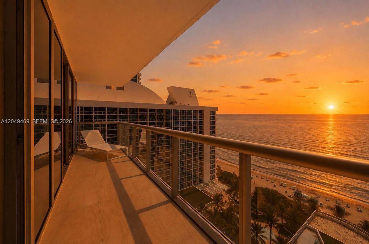 6799 Collins Ave , Unit 1402, Miami Beach, FL 33141 Photo