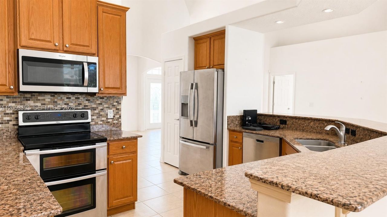 1860 SE Gaskins Cir , Port Saint Lucie, FL 34952 Photo