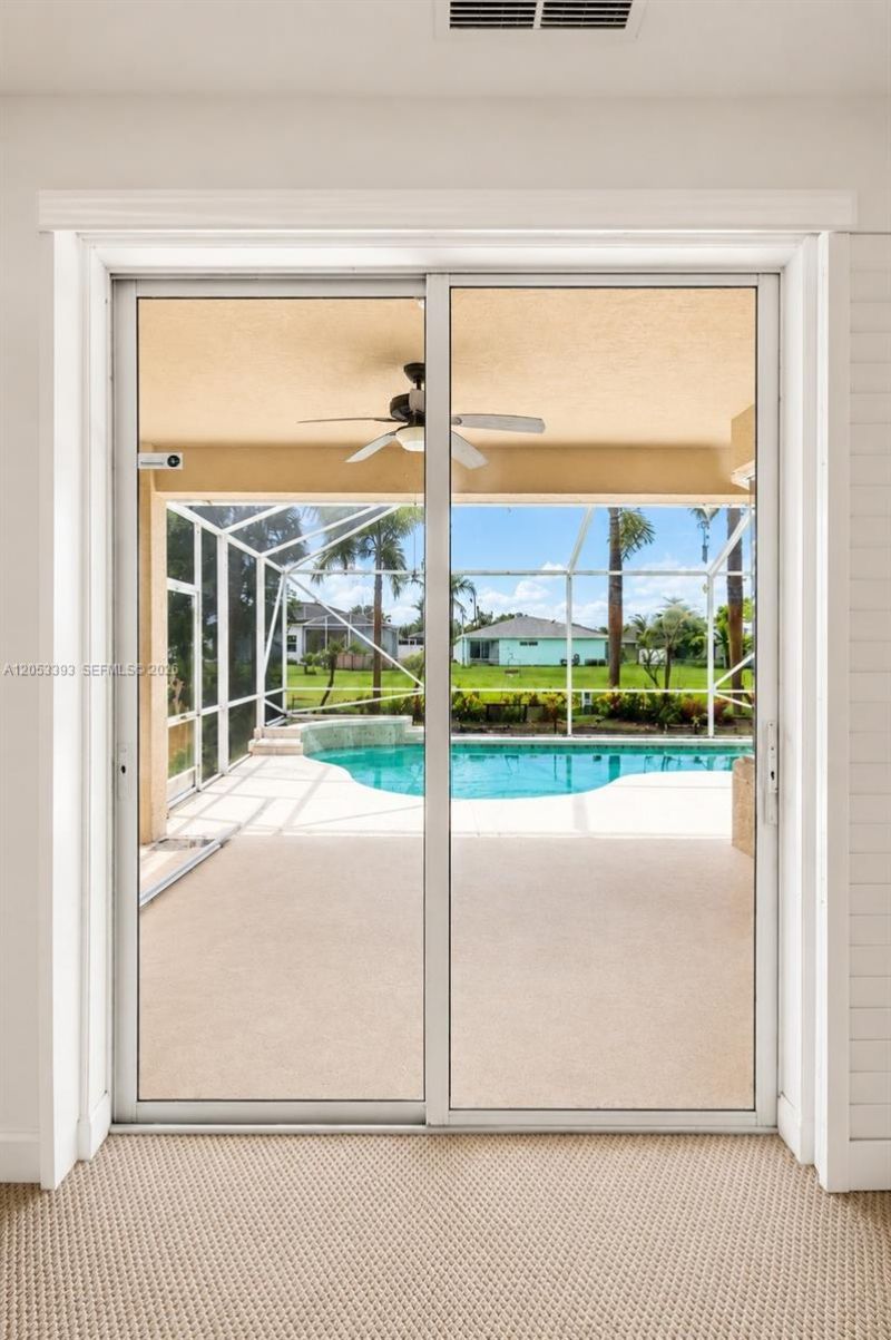 1860 SE Gaskins Cir , Port Saint Lucie, FL 34952 Photo