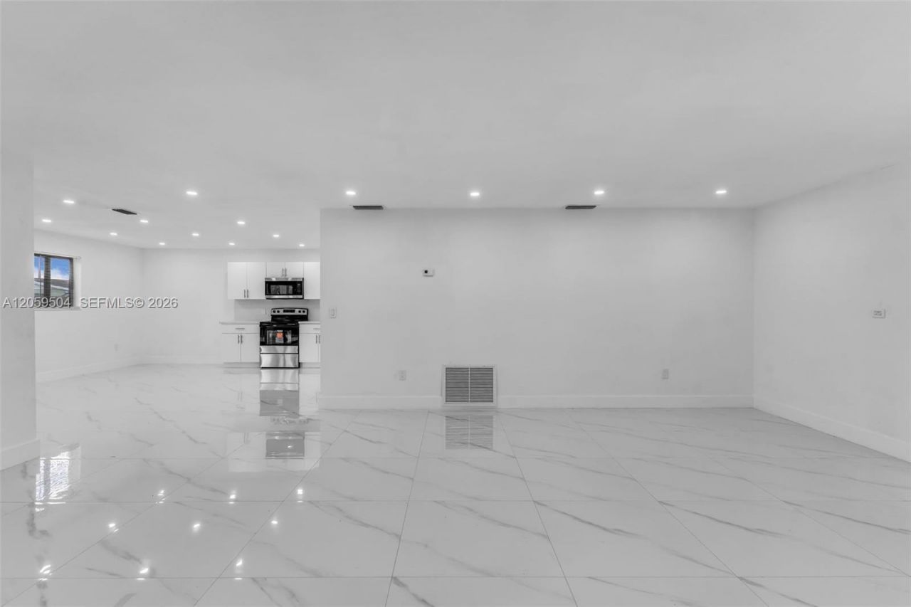 11850 SW 206th Ter , Miami, FL 33177 Photo