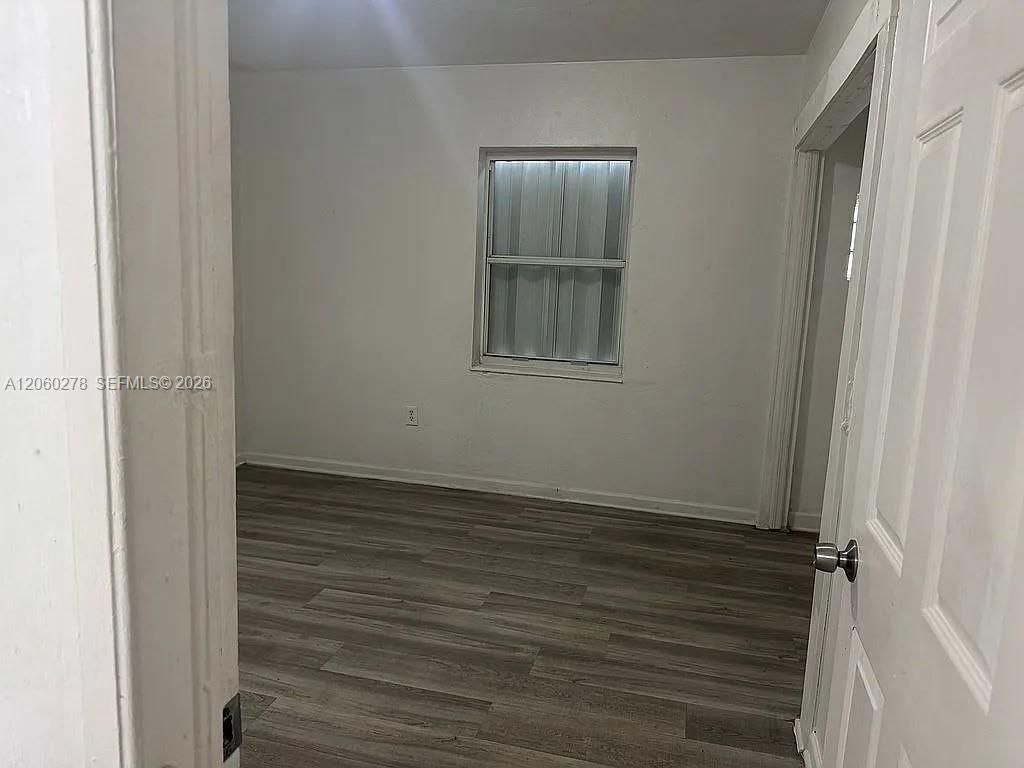 1501 NW 42nd St , Miami, FL 33142 Photo