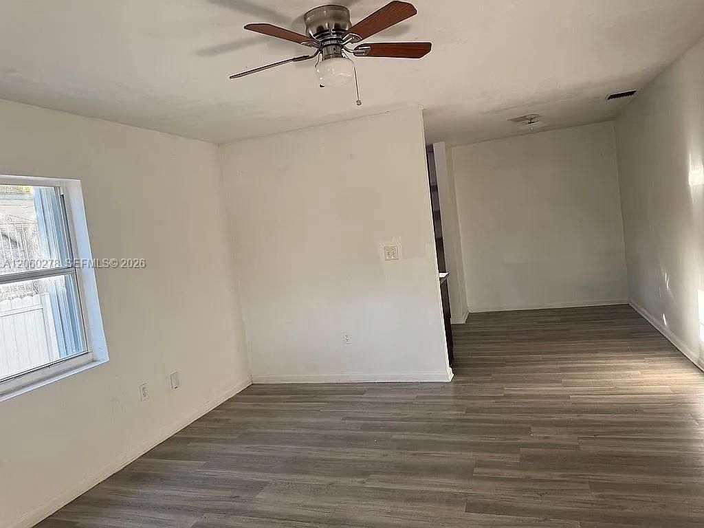 1501 NW 42nd St , Miami, FL 33142 Photo