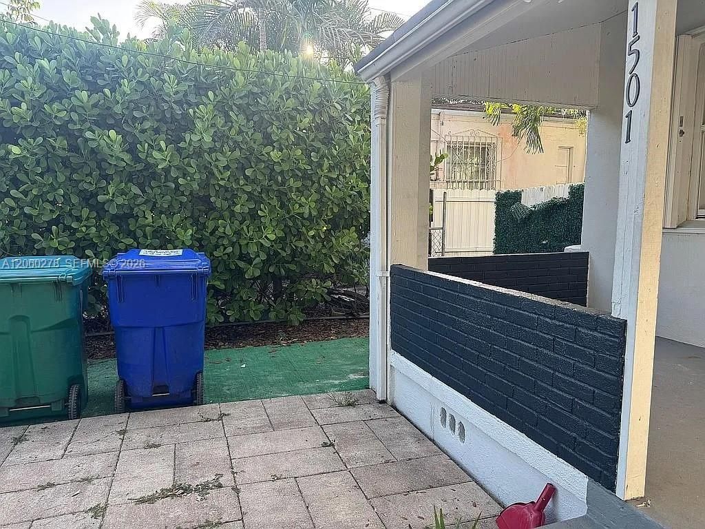 1501 NW 42nd St , Miami, FL 33142 Photo