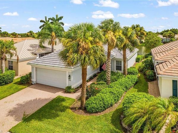 2495 Belleville CT , CAPE CORAL, FL 33991