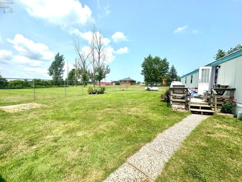 5798 N Humphrey Road, Oak Harbor, OH 43449 Photo 18
