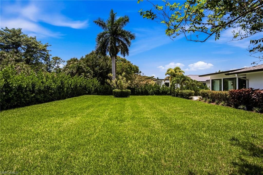 664 Pompano Dr , Naples, FL 34110 Photo
