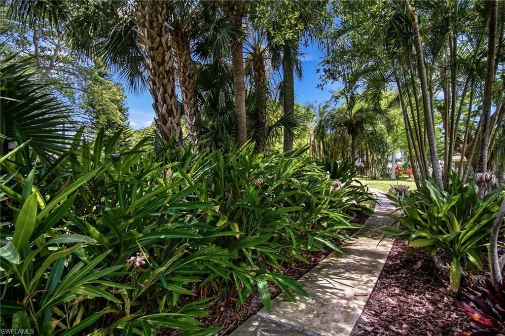 664 Pompano Dr , Naples, FL 34110 Photo