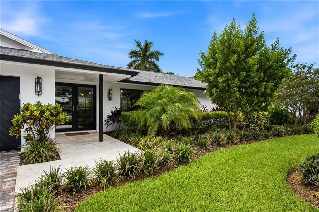 664 Pompano Dr , Naples, FL 34110 Photo