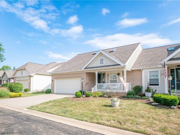 1848 Southpointe Circle NE, Canton, OH 44714