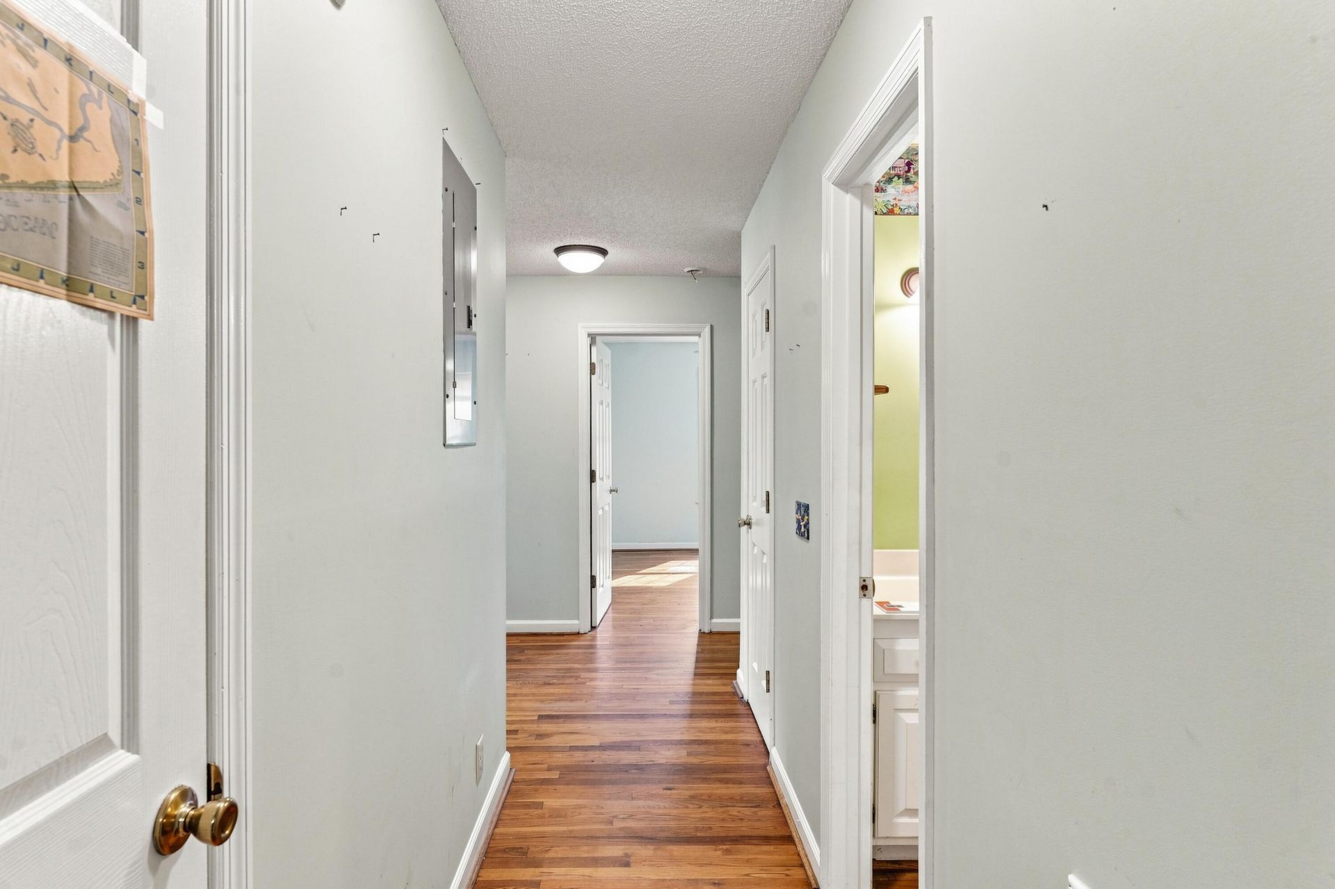 514 W Beach Photo 12
