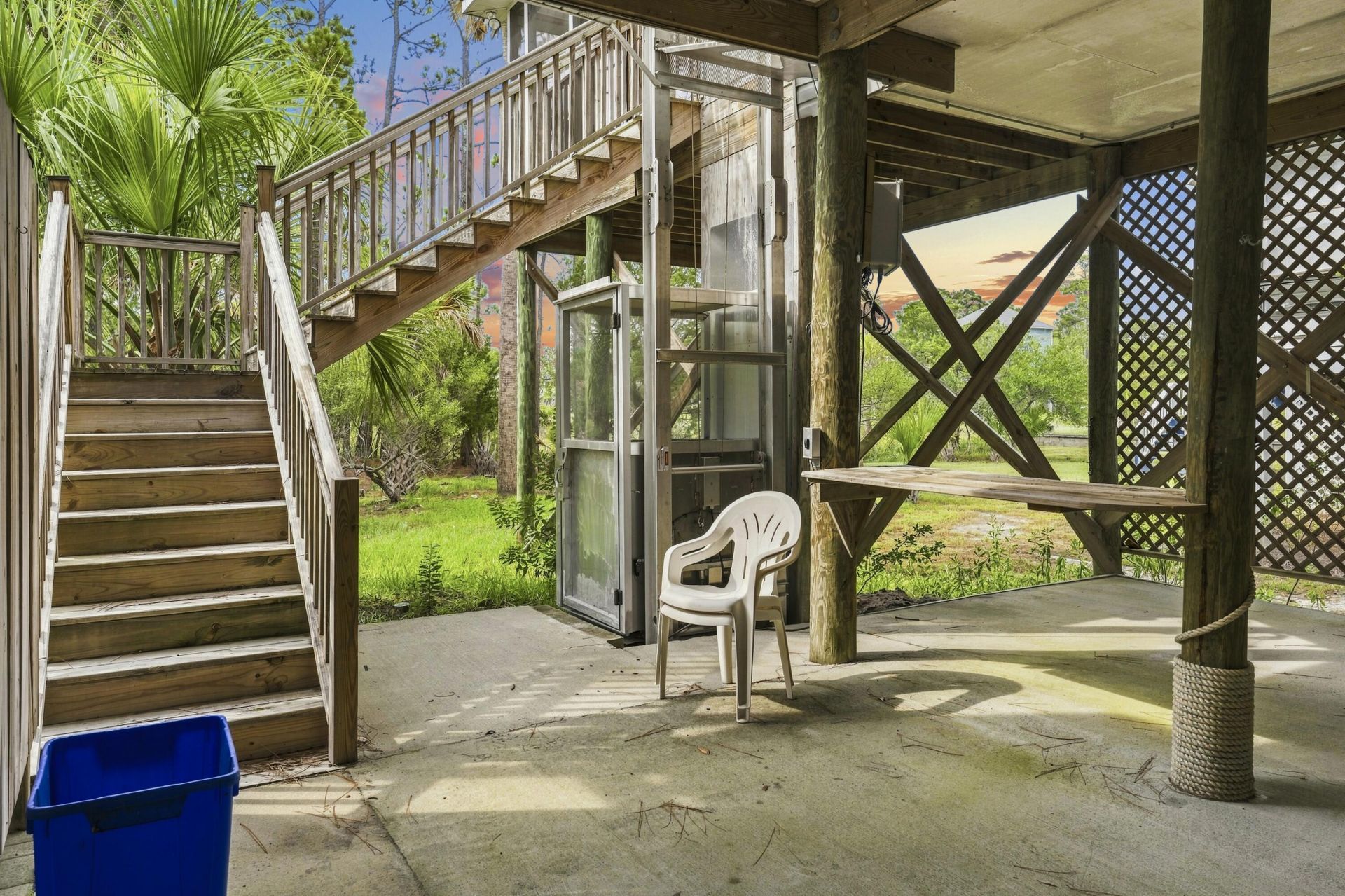 514 W Beach Photo 35