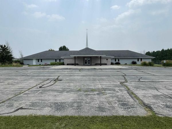 916 FELD STREET, Algoma, WI 54201