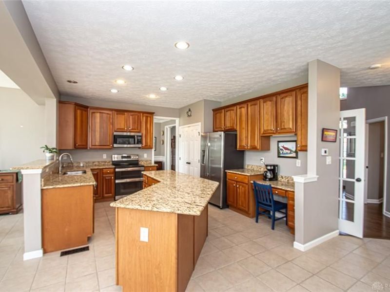 2650 Wyndham Drive, Beavercreek, OH 45431 Photo 21
