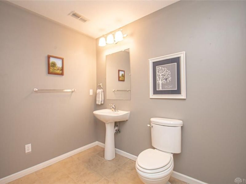 2650 Wyndham Drive, Beavercreek, OH 45431 Photo 47