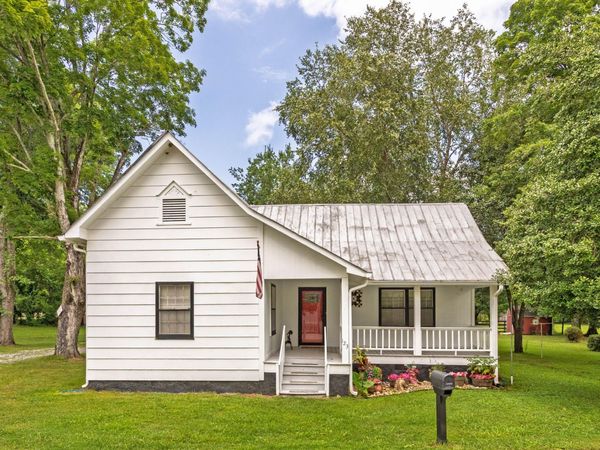 123 Leggett Road , Sale Creek, TN 37373