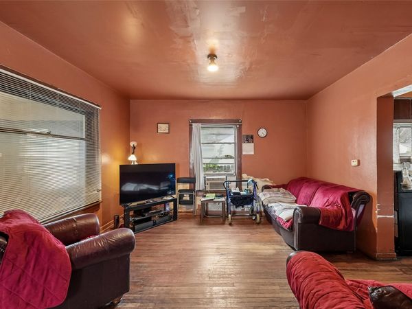 1164 19th Street, Des Moines, IA 50314