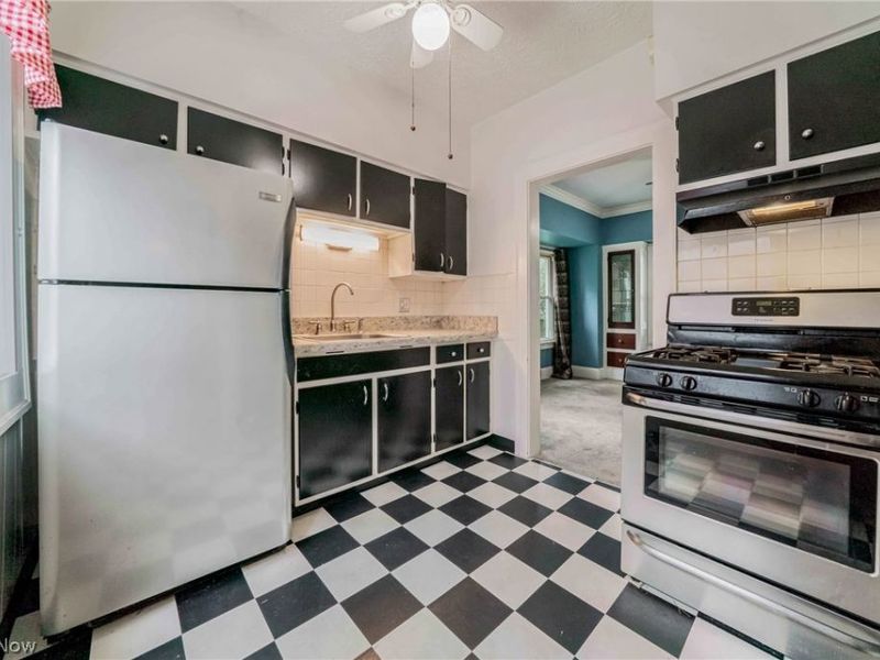 3034 W 112th Street , Cleveland, OH 44111 Photo 13