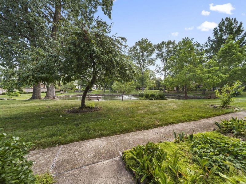 6206 Stornoway Drive S, Columbus, OH 43213 Photo 5