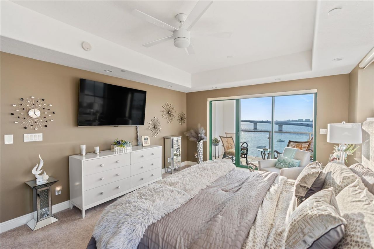258 Golden Gate Point , Unit 701, Sarasota, FL 34236 Photo