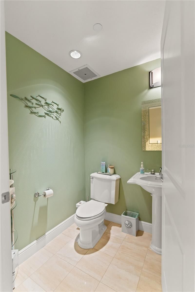 258 Golden Gate Point , Unit 701, Sarasota, FL 34236 Photo