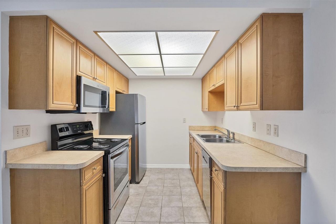 5800 Hollywood Boulevard, Unit 312, Sarasota, FL 34231 Photo