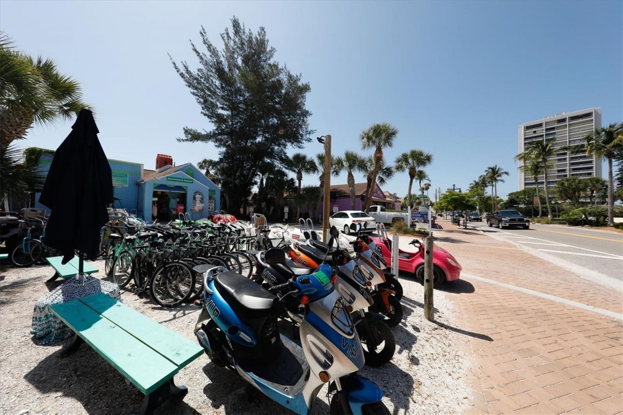 5800 Hollywood Boulevard, Unit 312, Sarasota, FL 34231 Photo